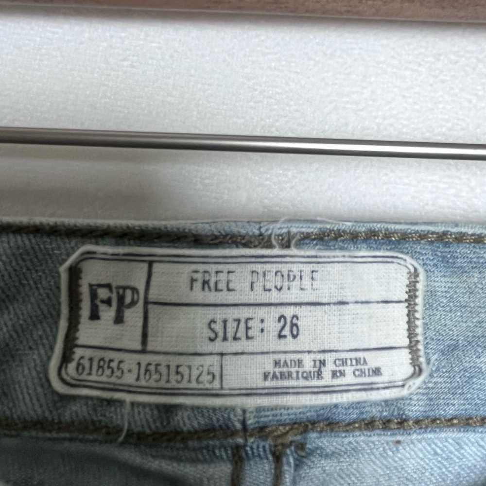 Free People Women’s Denim Lace-Up boho hippie moto grunge Jeans Size 26x26 - Picture 3 of 6